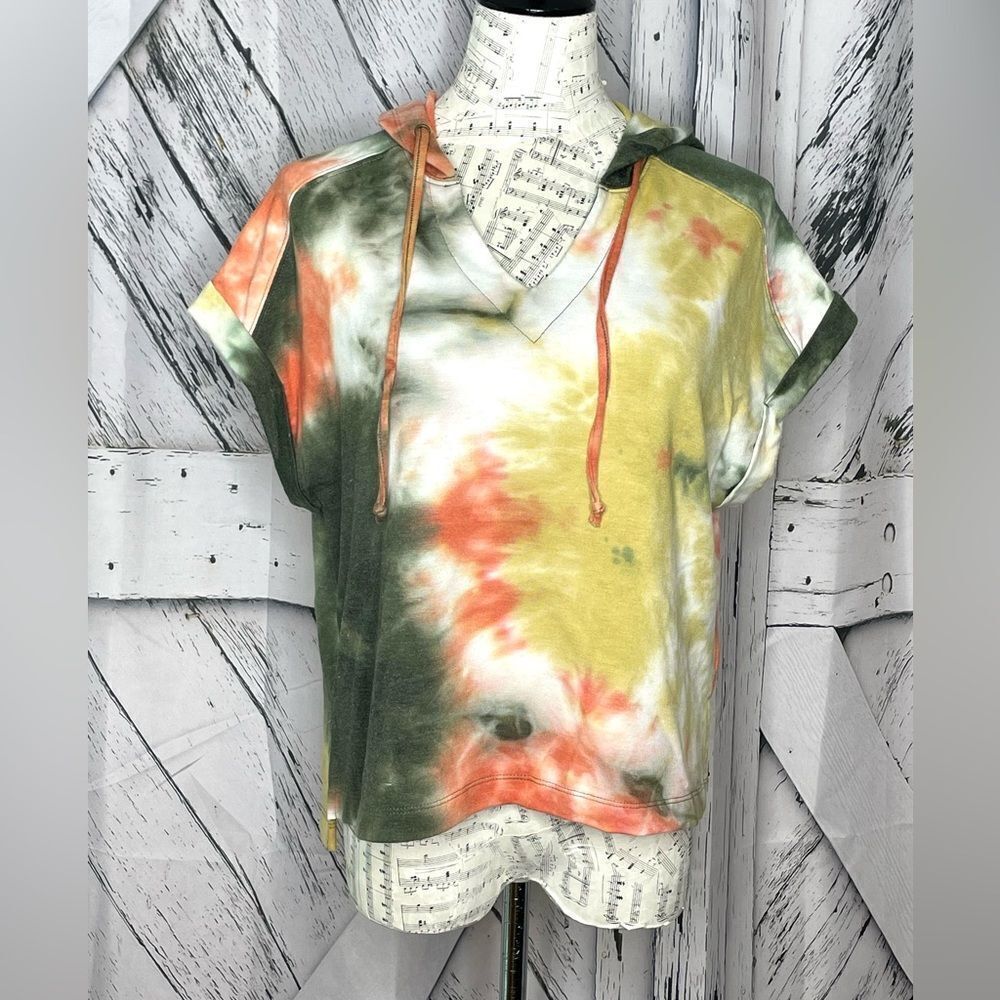 Ruby Rd. Tie Dye Hooded Cap Sleeve V-Neck Tee Shirt Size S Petite